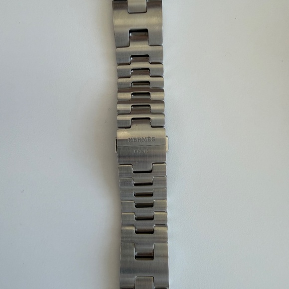 Hermes Apple Watch Series 10 - 46mm - Picture 7 of 8